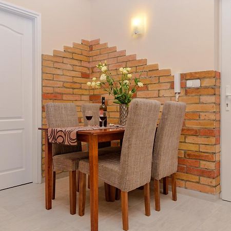 Illes Apartmanok Ii. Hajdúszoboszló Exterior foto